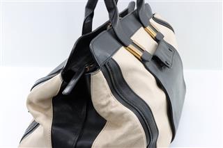 CHLOÉ BEIGE BLACK LEATHER COLORBLOCK LARGE ALICE SATCHEL TRAVEL BAG GIFT IDEA